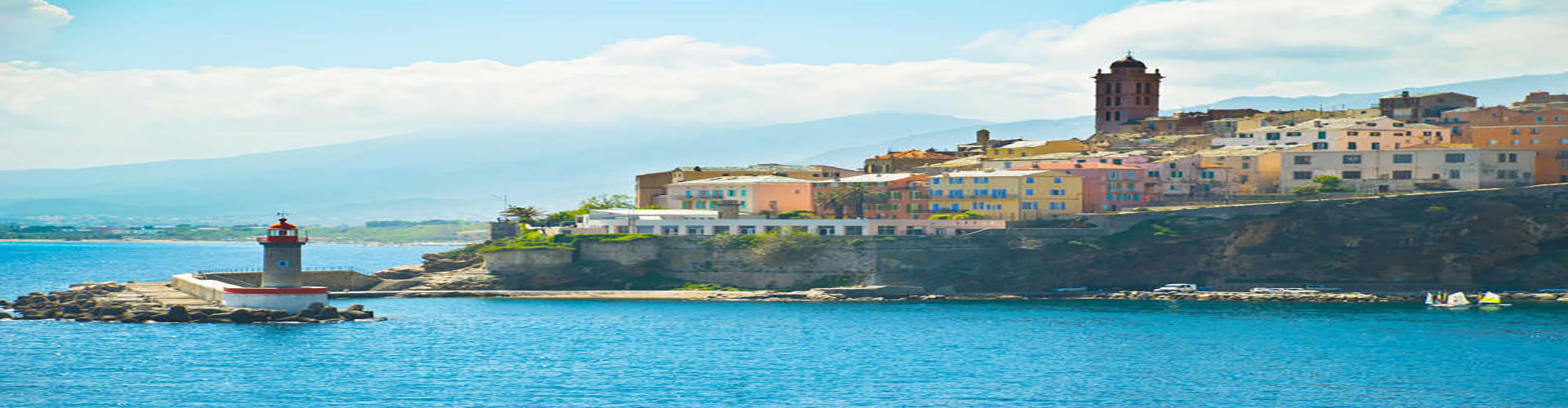 Ferry overtocht naar Bastia